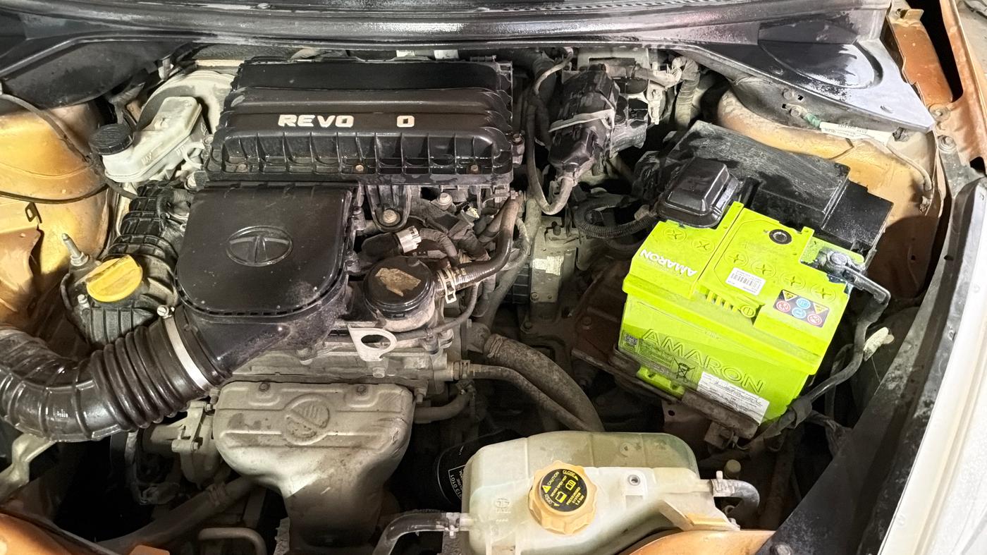 2017 Tata Tiago XTA PETROL, Petrol, Automatic, 81,685 km, Engine View - Left