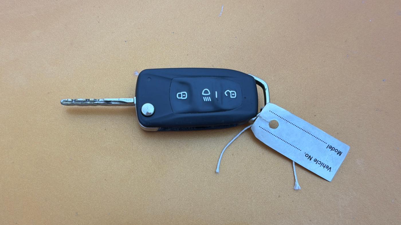 2017 Tata Tiago XTA PETROL, Petrol, Automatic, 81,685 km, Key Close Up