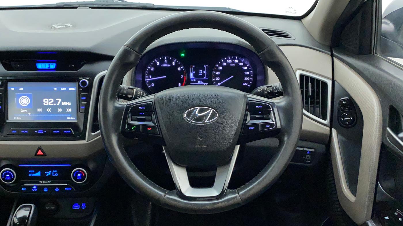 2016 Hyundai Creta SX PLUS AT 1.6 PETROL, Petrol, Automatic, 92,791 km, Steering Wheel Close Up