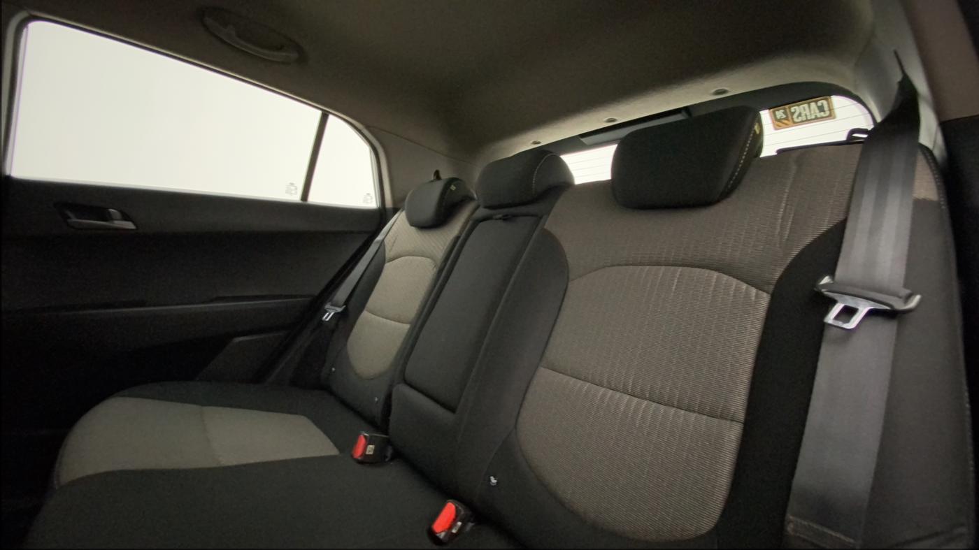2016 Hyundai Creta SX PLUS AT 1.6 PETROL, Petrol, Automatic, 92,791 km, Right Side Rear Door Cabin