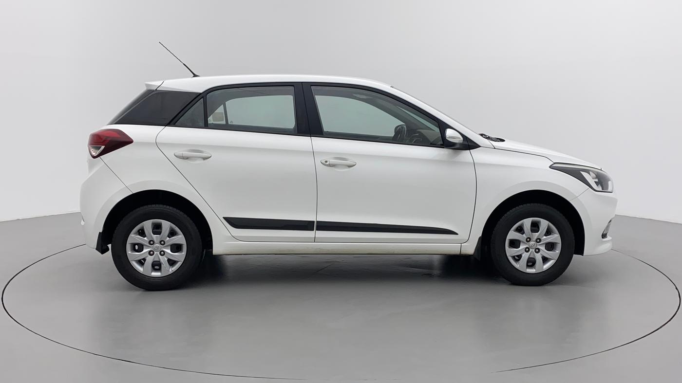 2017 Hyundai Elite i20 SPORTZ 1.2, Petrol, Manual, 41,790 km, Right Side View