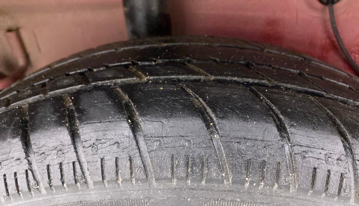2017 Maruti Celerio ZXI AMT (O), Petrol, Automatic, 70,666 km, Right Rear Tyre Tread