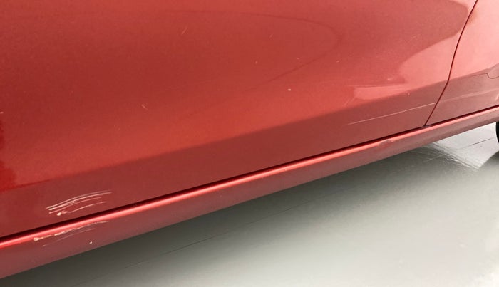 2017 Maruti Celerio ZXI AMT (O), Petrol, Automatic, 70,666 km, Front passenger door - Minor scratches