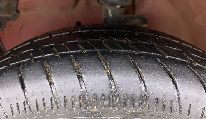 2017 Maruti Celerio ZXI AMT (O), Petrol, Automatic, 70,666 km, Left Front Tyre Tread