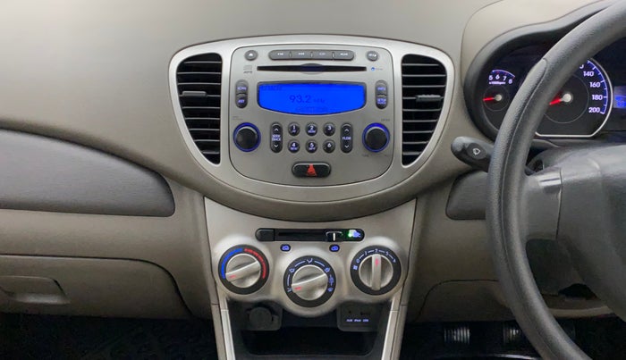 2014 Hyundai i10 SPORTZ 1.1, Petrol, Manual, 63,382 km, Air Conditioner