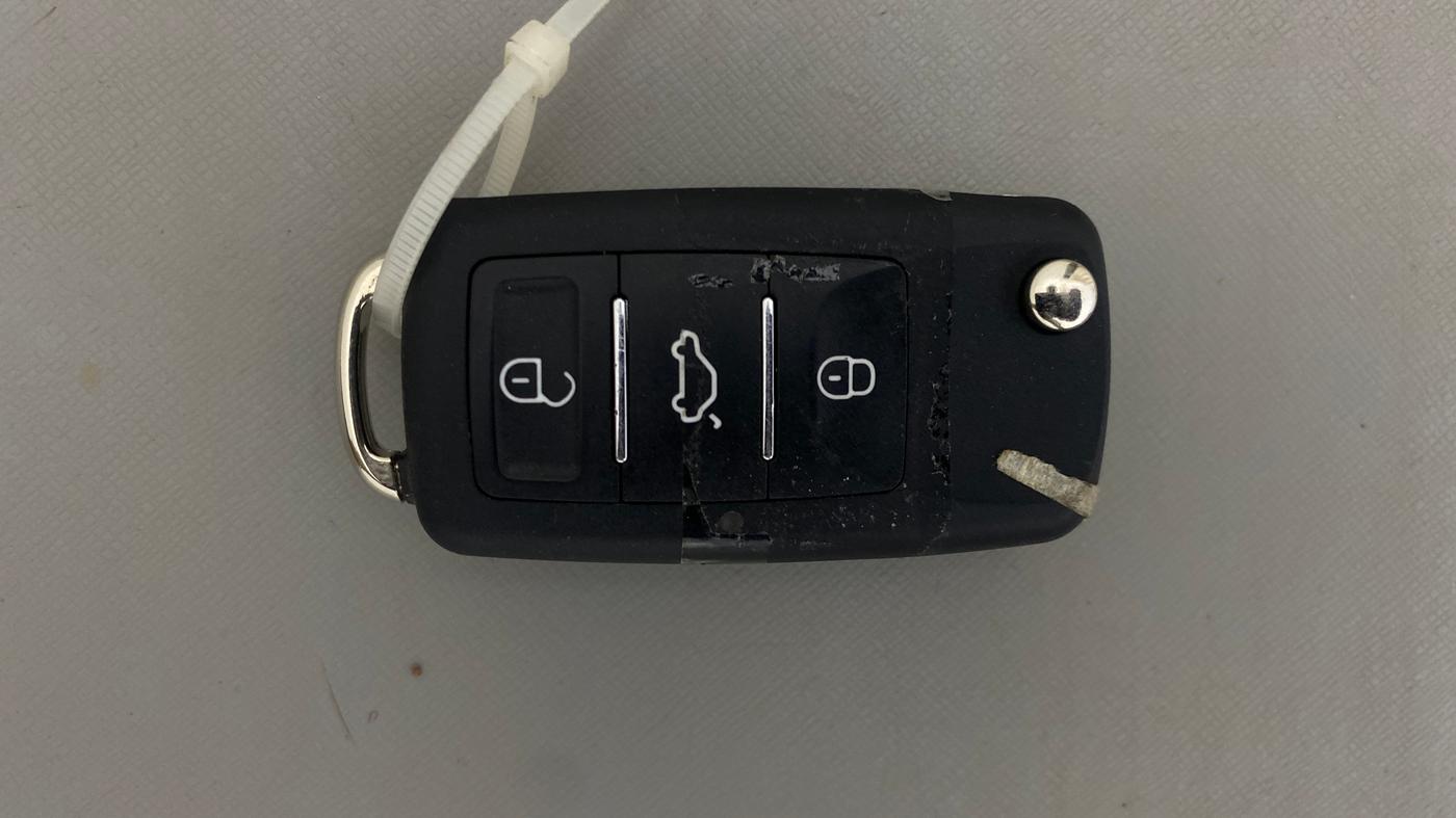 2016 Hyundai Xcent S 1.2, Petrol, Manual, 99,686 km, Key Close Up