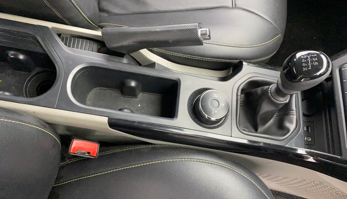 2018 Tata NEXON KRAZ MT PETROL, Petrol, Manual, 57,417 km, Gear Lever