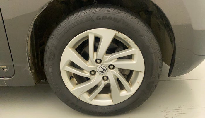 2015 Honda Jazz 1.2L I-VTEC V AT, Petrol, Automatic, 34,294 km, Right Front Wheel