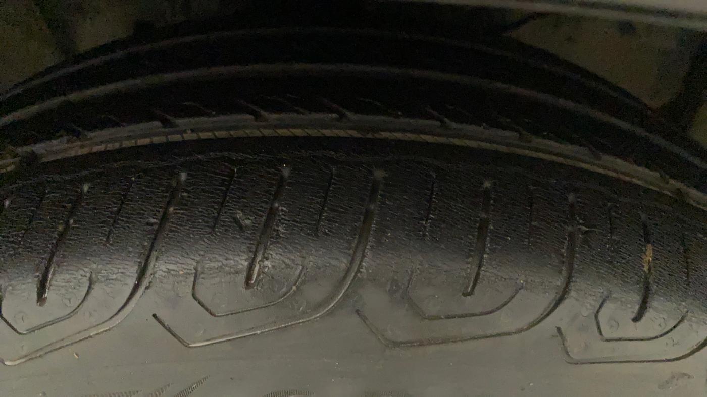 2015 Honda Jazz 1.2L I-VTEC V AT, Petrol, Automatic, 34,294 km, Right Front Tyre Tread