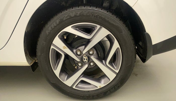2022 Hyundai AURA SX PLUS 1.2 AMT, Petrol, Automatic, 20,883 km, Left Rear Wheel