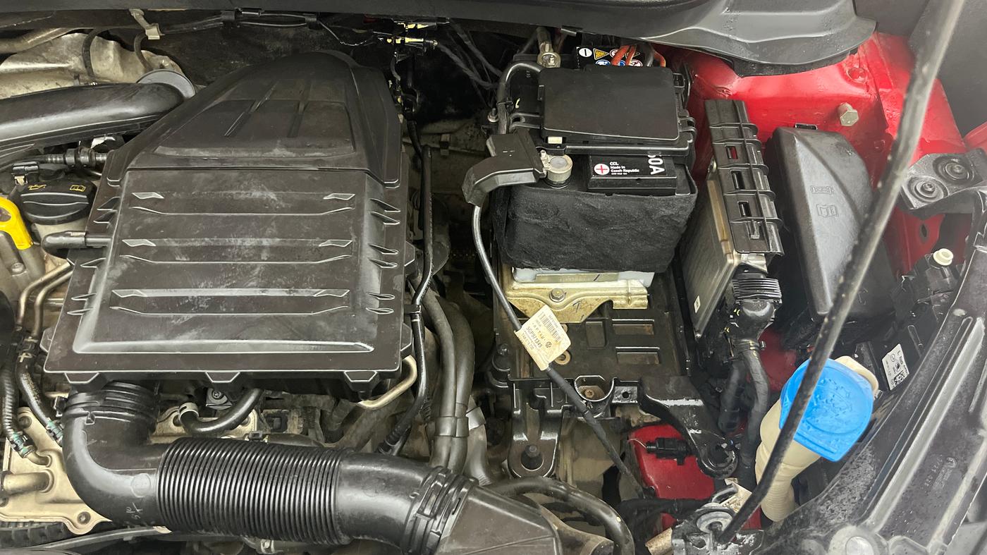 2021 Skoda KUSHAQ STYLE 1.0L TSI MT, Petrol, Manual, 50,073 km, Engine View - Left