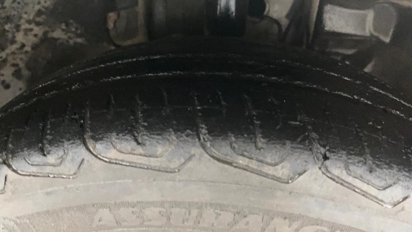 2021 Tata Tiago XTA PETROL, Petrol, Automatic, 39,004 km, Right Front Tyre Tread