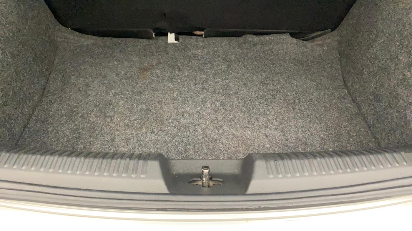 2019 Volkswagen Polo HIGHLINE PLUS 1.0 16 ALLOY, Petrol, Manual, 49,612 km, Boot Inside