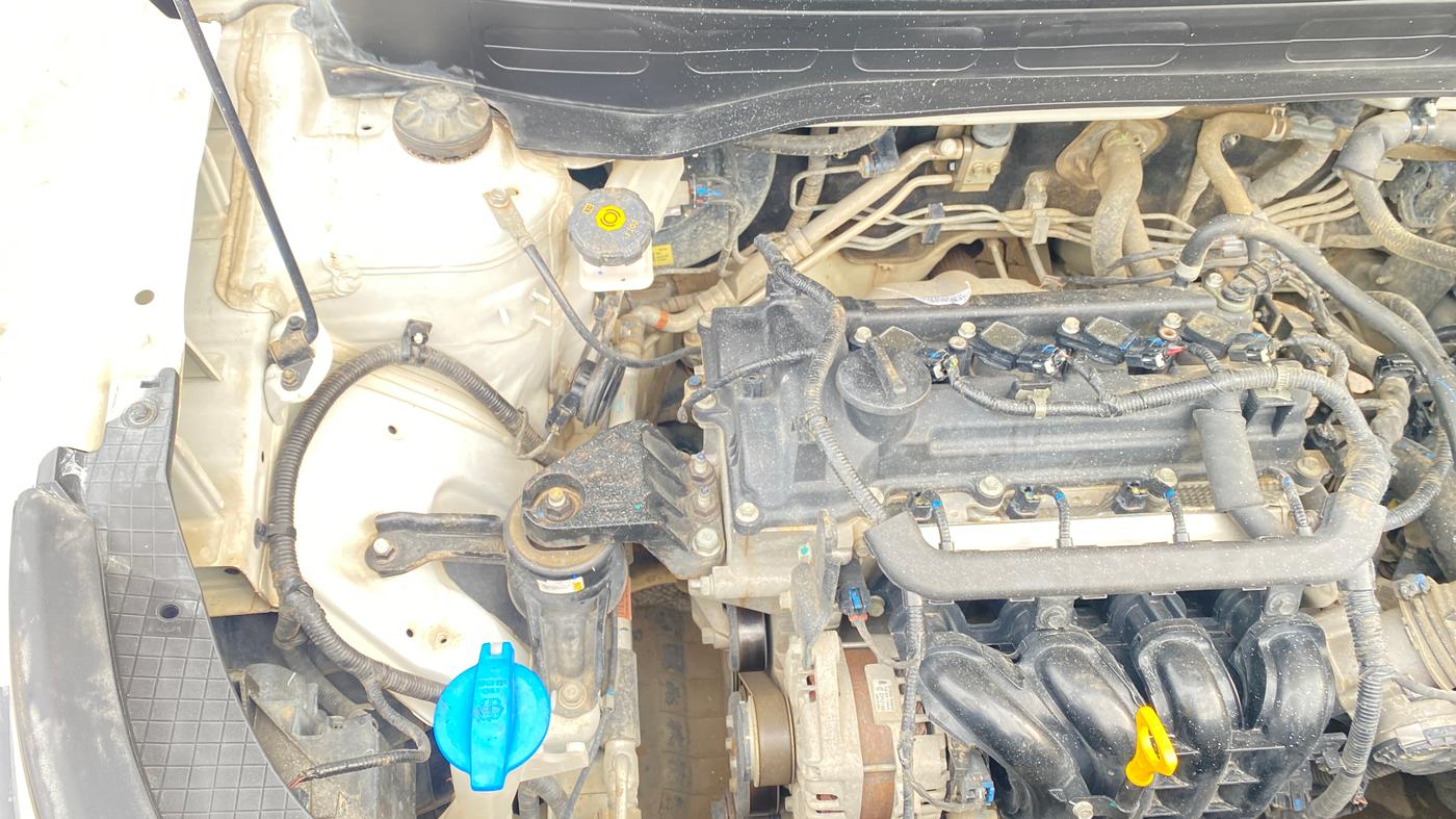 2023 Hyundai VENUE SX 1.2 PETROL, Petrol, Manual, 51,222 km, Engine View - Right