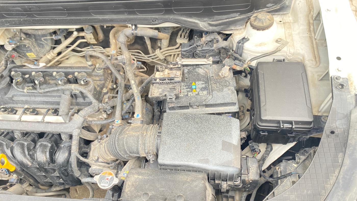2023 Hyundai VENUE SX 1.2 PETROL, Petrol, Manual, 51,222 km, Engine View - Left