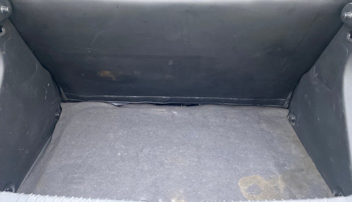 2019 Hyundai Elite i20 1.2 SPORTS PLUS VTVT, Petrol, Manual, 49,767 km, Boot Inside