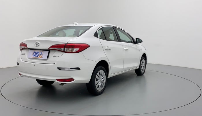 2021 Toyota YARIS J CVT, Petrol, Automatic, 3,590 km, Right Back Diagonal