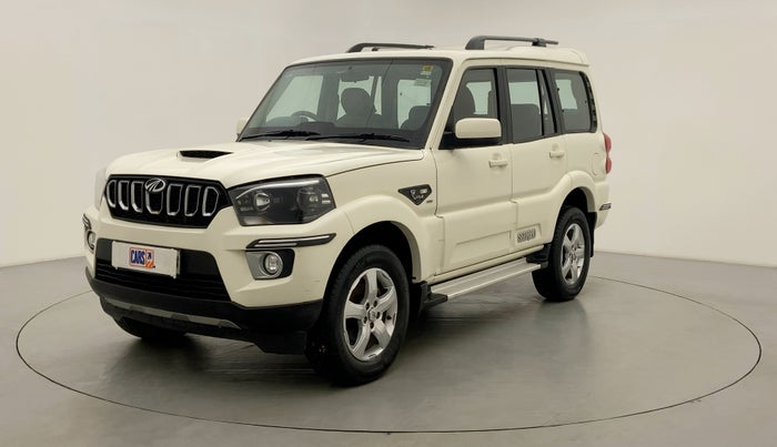 2018 Mahindra Scorpio S5, Diesel, Manual, 18,012 km, Left Front Diagonal