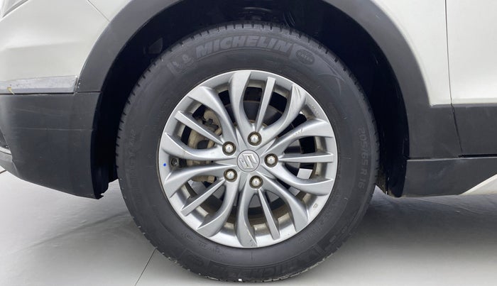 2017 Maruti S Cross ALPHA 1.3, Diesel, Manual, 95,850 km, Left Front Wheel