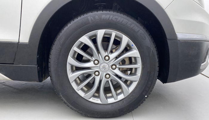 2017 Maruti S Cross ALPHA 1.3, Diesel, Manual, 95,850 km, Right Front Wheel