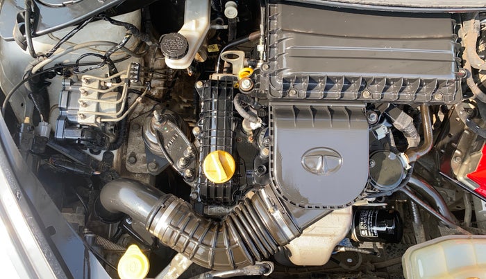 2019 Tata Tiago XZ PLUS PETROL, Petrol, Manual, 56,766 km, Engine View - Right