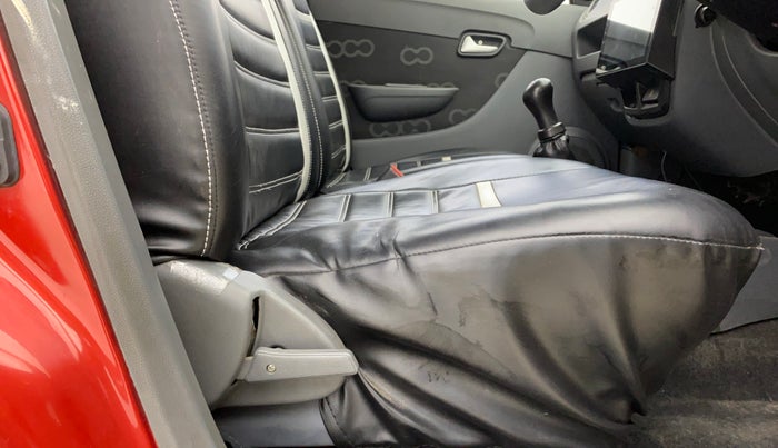 2014 Maruti Alto 800 LXI CNG, CNG, Manual, 94,913 km, Driver Side Adjustment Panel