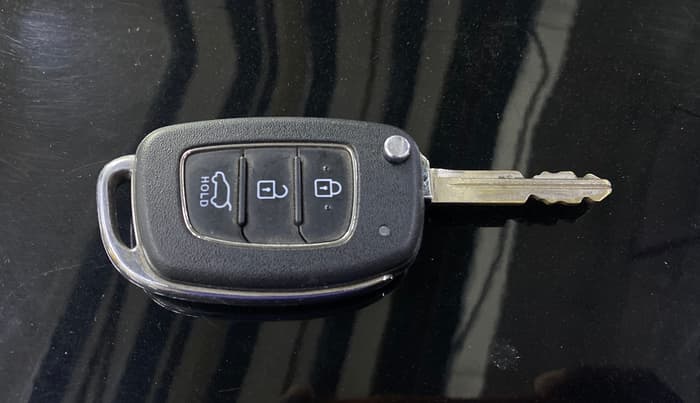 2024 Hyundai Creta EX 1.5 PETROL, Petrol, Manual, 18,010 km, Key Close Up