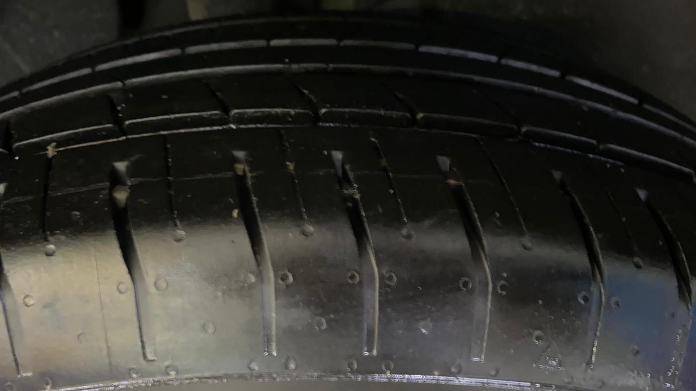 2024 Hyundai Creta EX 1.5 PETROL, Petrol, Manual, 18,010 km, Right Rear Tyre Tread