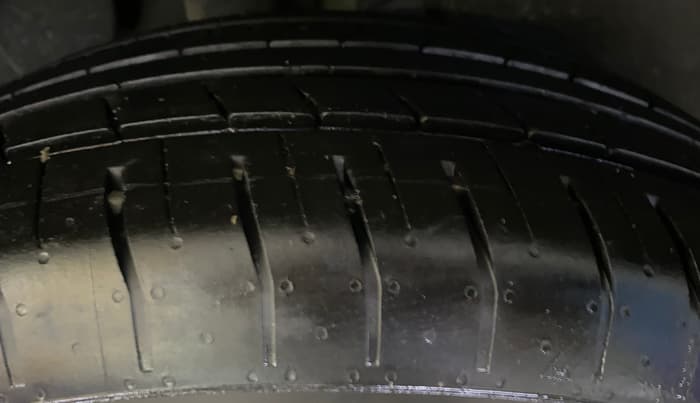 2024 Hyundai Creta EX 1.5 PETROL, Petrol, Manual, 18,010 km, Right Rear Tyre Tread