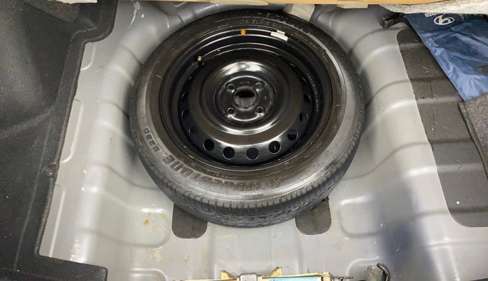 2015 Hyundai Xcent SX AT 1.2 (O), Petrol, Automatic, 79,338 km, Spare Tyre
