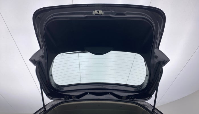 2017 Maruti S Cross ZETA 1.3, Diesel, Manual, 66,918 km, Boot Door Open