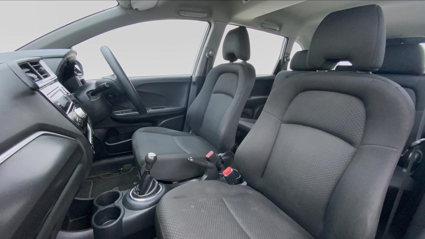 2017 Honda BR-V 1.5 i-VTEC S, Petrol, Manual, 39,649 km, Right Side Front Door Cabin View