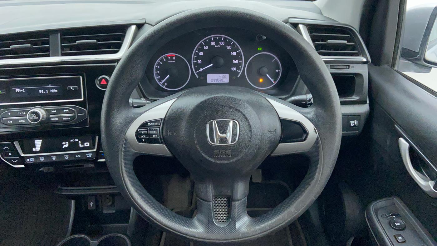 2017 Honda BR-V 1.5 i-VTEC S, Petrol, Manual, 39,649 km, Steering Wheel Close-up