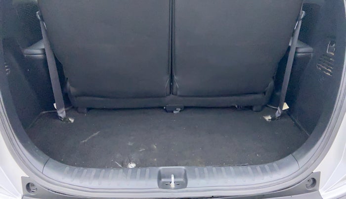 2017 Honda BR-V 1.5 i-VTEC S, Petrol, Manual, 39,649 km, Boot Inside View