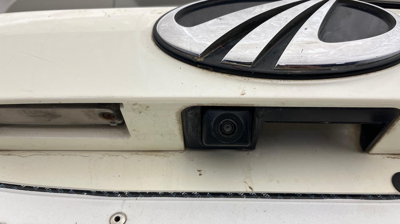 2019 Mahindra XUV300 W8 (O) 1.5 DIESEL, Diesel, Manual, 70,097 km, Parking Camera