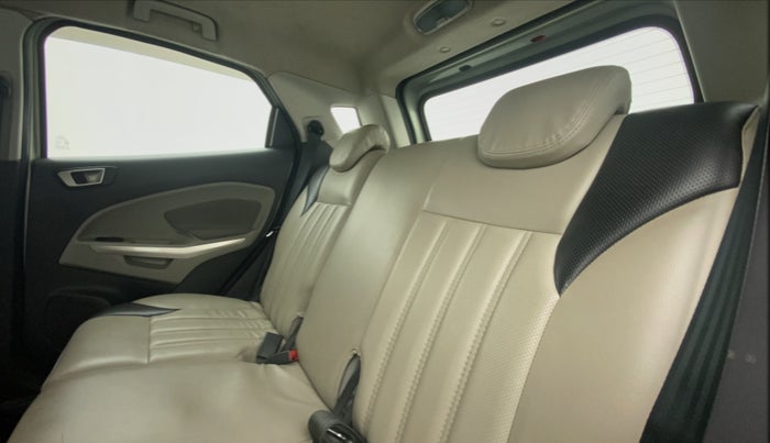 2014 Ford Ecosport 1.5TITANIUM TDCI, Diesel, Manual, 74,864 km, Right Side Rear Door Cabin
