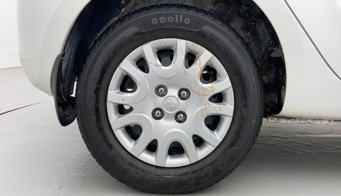 2011 Hyundai i20 MAGNA O 1.2, Petrol, Manual, 12,141 km, Right Rear Wheel