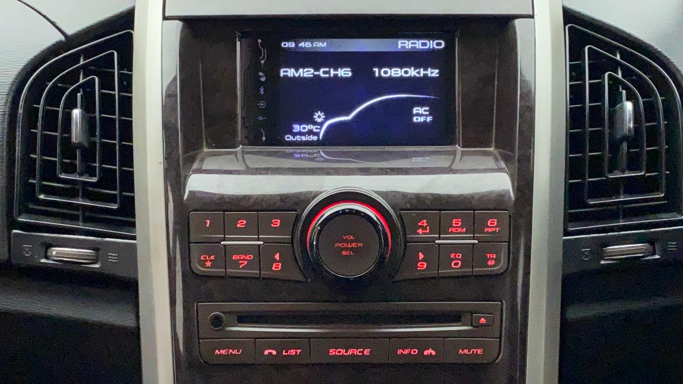 2014 Mahindra XUV500 W6, Diesel, Manual, 1,07,080 km, Infotainment System