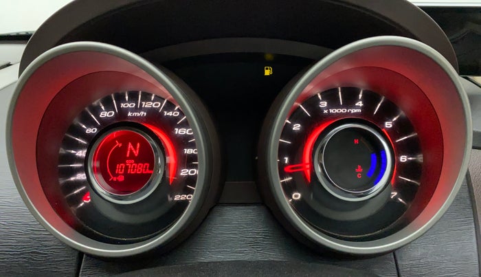 2014 Mahindra XUV500 W6, Diesel, Manual, 1,07,080 km, Odometer Image
