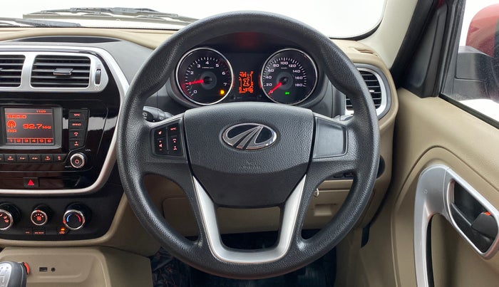 2016 Mahindra TUV300 T8, Diesel, Manual, 43,880 km, Steering Wheel Close Up