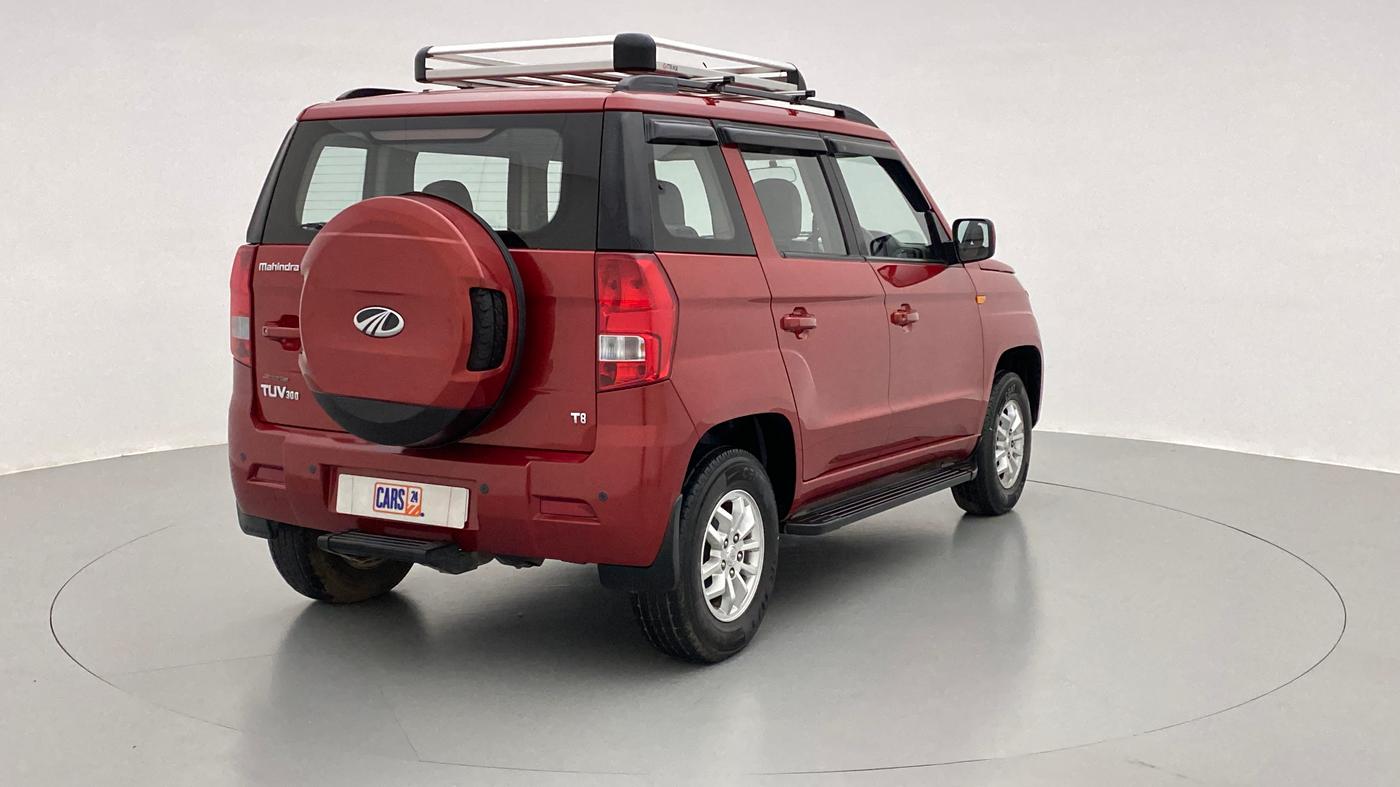 2016 Mahindra TUV300 T8, Diesel, Manual, 43,880 km, Right Back Diagonal