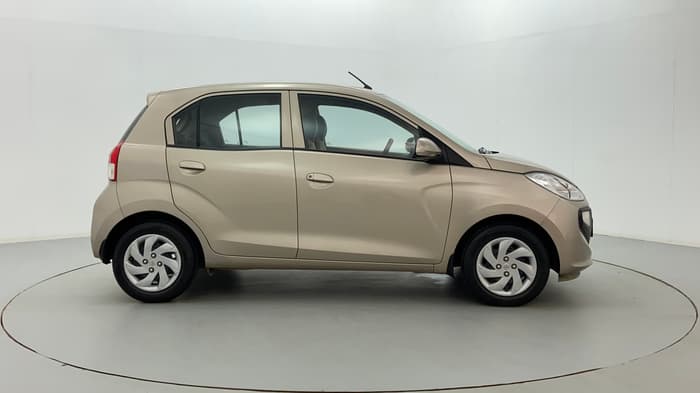 2019 Hyundai NEW SANTRO ASTA 1.1 MT, Petrol, Manual, 30,601 km, Right Side View