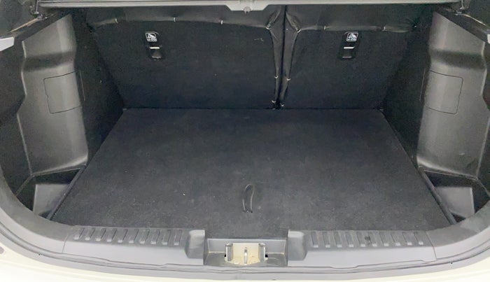 2022 Toyota URBAN CRUISER HIGH GRADE MT, Petrol, Manual, 5,069 km, Boot Inside