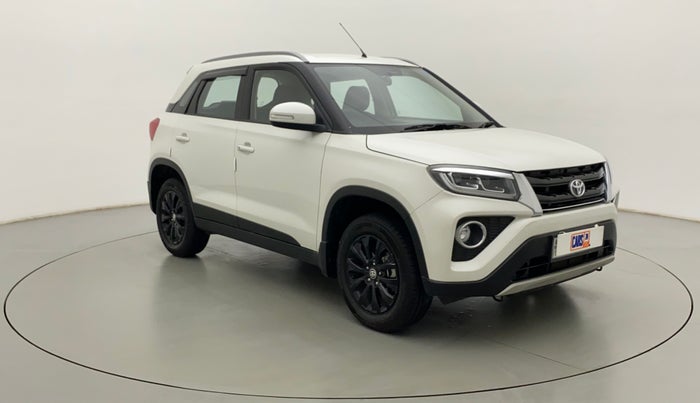 2022 Toyota URBAN CRUISER HIGH GRADE MT, Petrol, Manual, 5,069 km, Right Front Diagonal