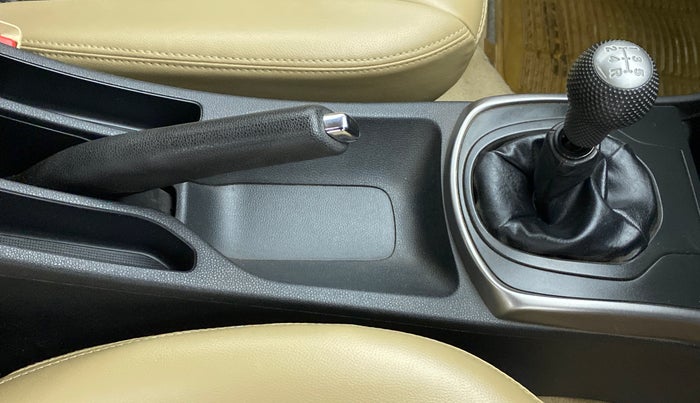 2014 Honda City V MT PETROL, Petrol, Manual, 44,872 km, Gear Lever