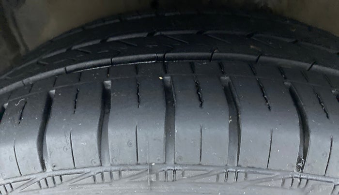 2019 Maruti Celerio ZXI AMT (O), Petrol, Automatic, 75,416 km, Left Front Tyre Tread