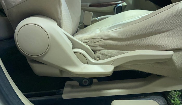 2018 Maruti Dzire ZXI AMT, CNG, Automatic, 91,479 km, Driver Side Adjustment Panel