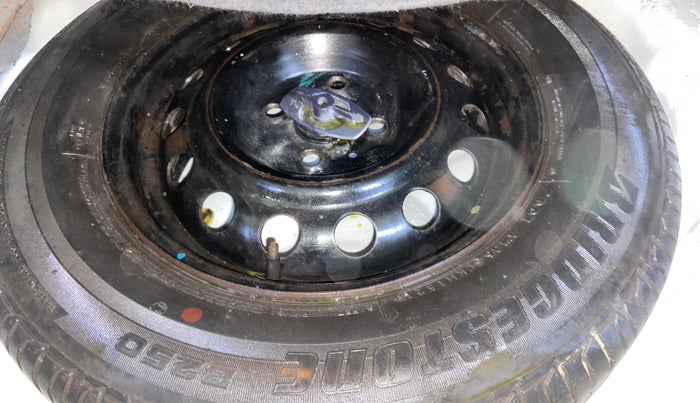 2018 Maruti Dzire ZXI AMT, CNG, Automatic, 91,479 km, Spare Tyre