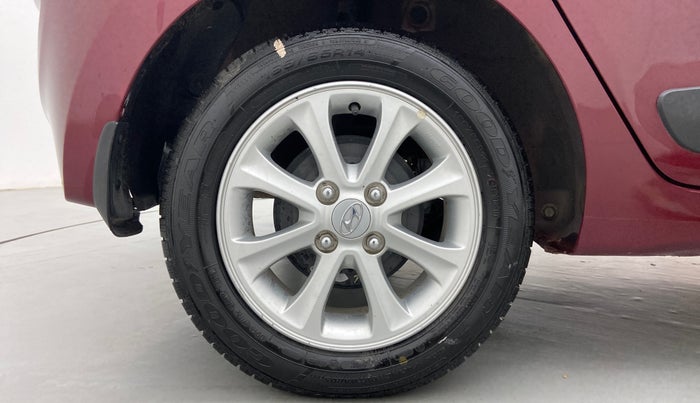2015 Hyundai Grand i10 ASTA 1.2 KAPPA VTVT, Petrol, Manual, 13,032 km, Right Rear Wheel