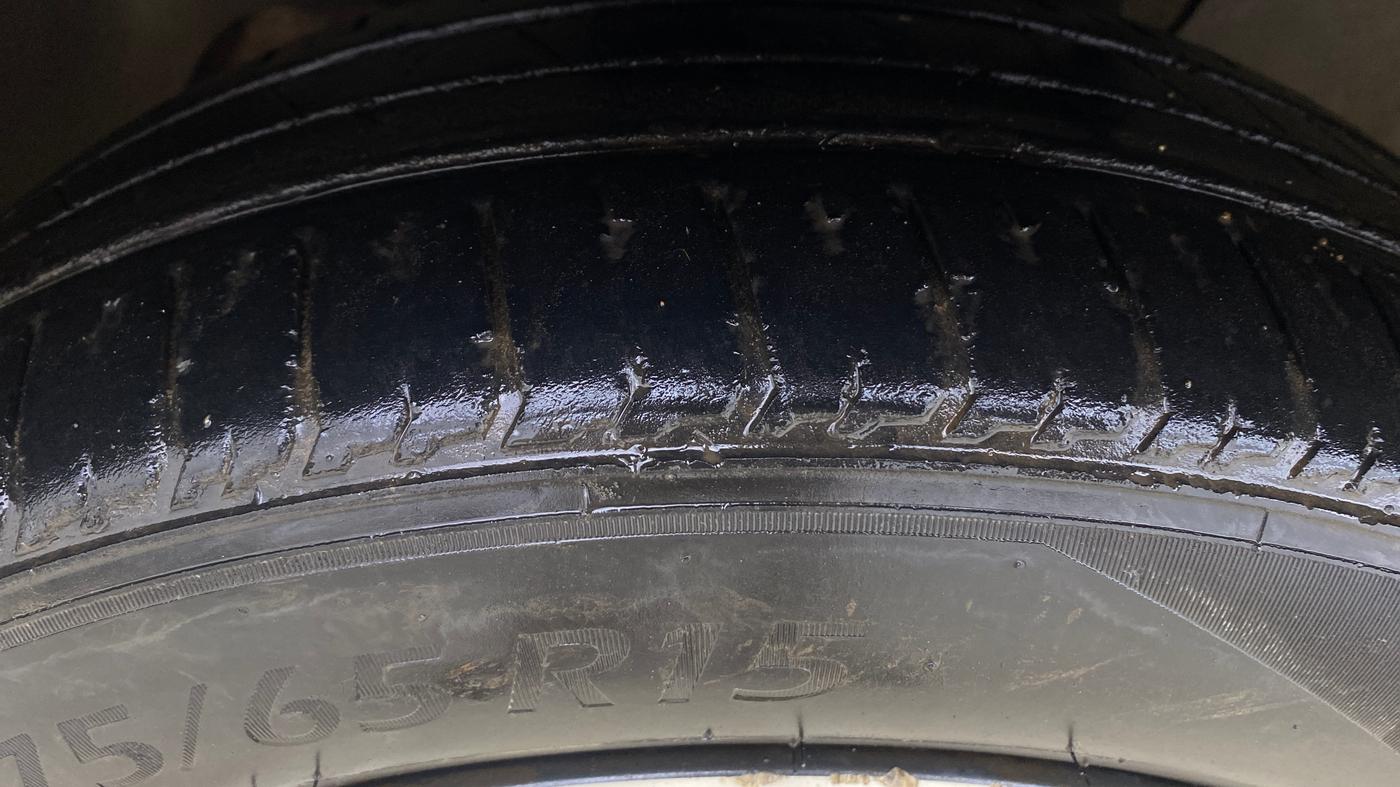 2019 Tata TIGOR XZ PLUS PETROL, Petrol, Manual, 84,111 km, Left Front Tyre Tread